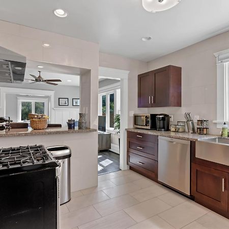 East Village Apartments Long Beach Bagian luar foto