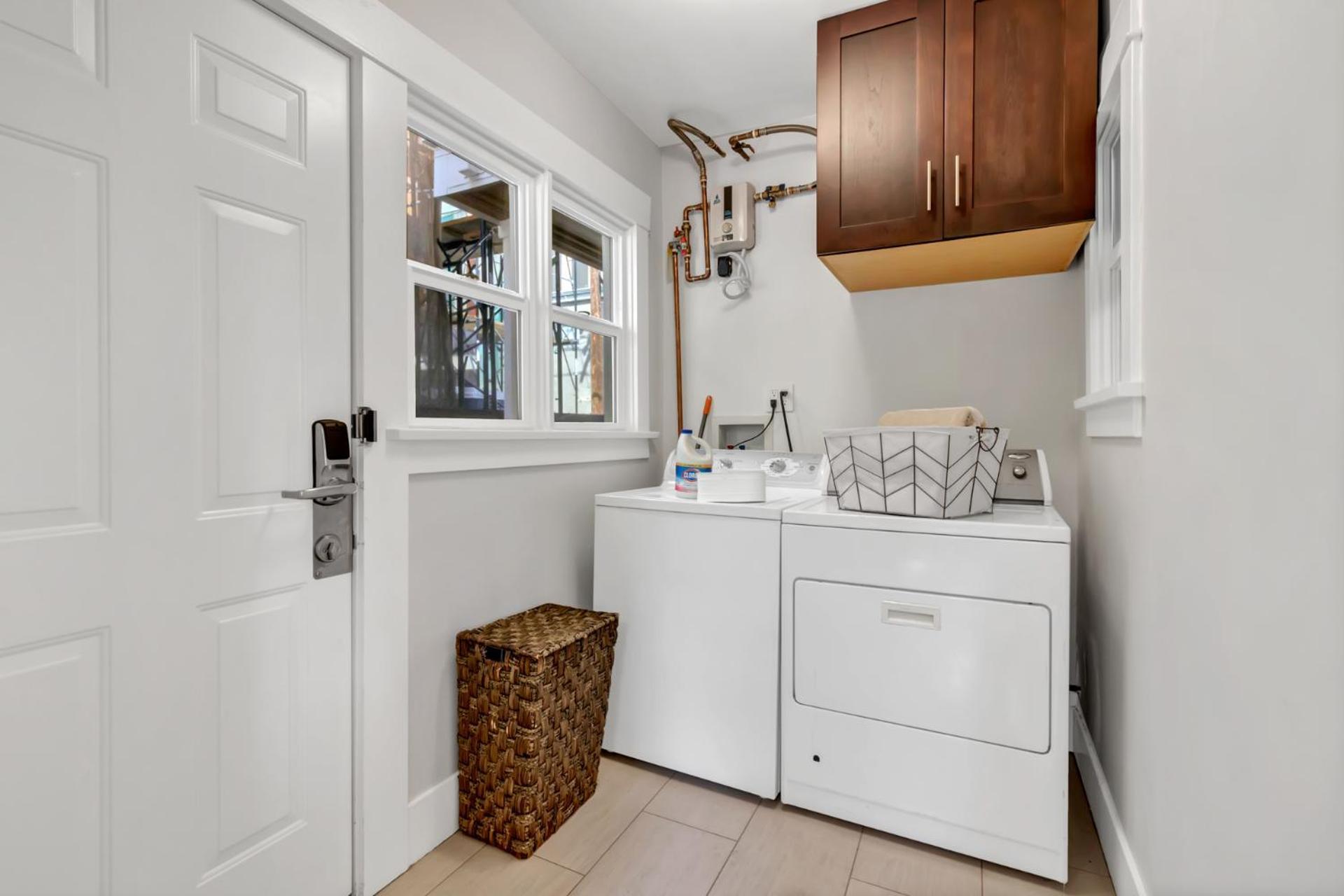 East Village Apartments Long Beach Bagian luar foto