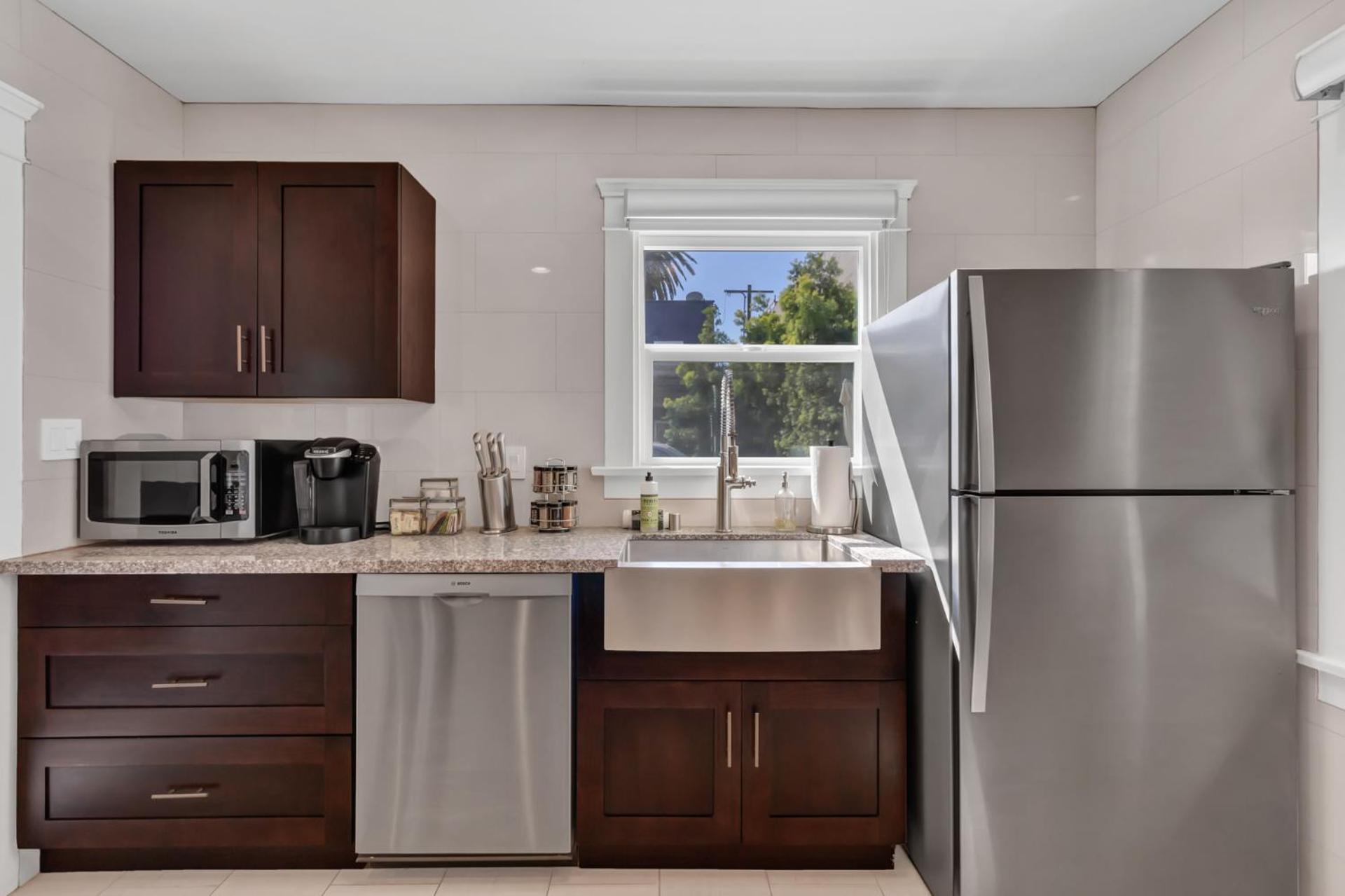 East Village Apartments Long Beach Bagian luar foto