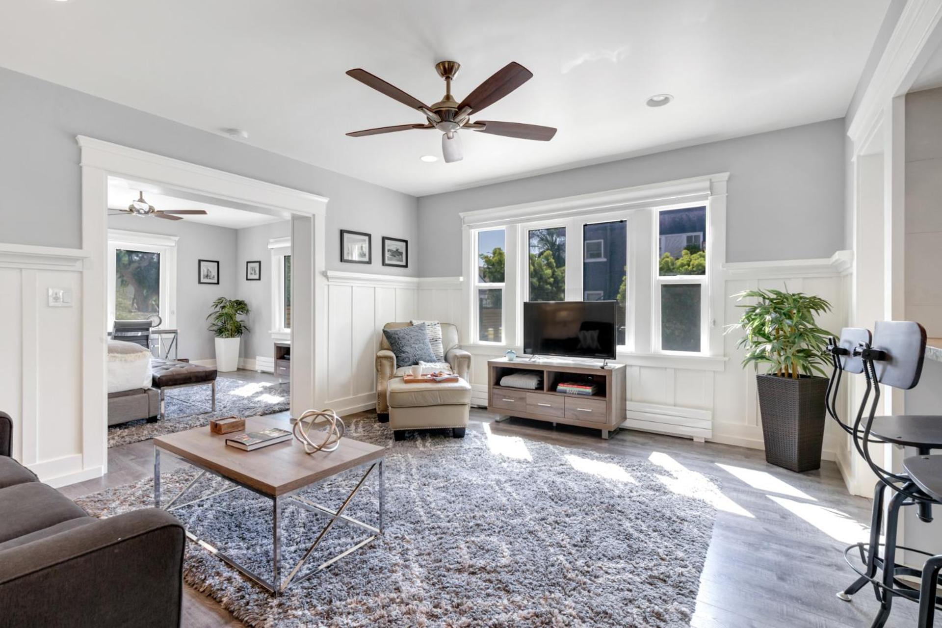 East Village Apartments Long Beach Bagian luar foto